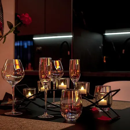 Apartment Les Secrets Rooms, De Luxe Avec Jacuzzi Rivesaltes