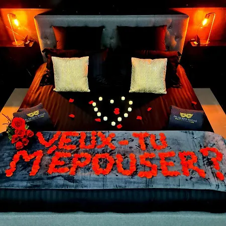 Les Secrets Rooms, De Luxe Avec Jacuzzi *