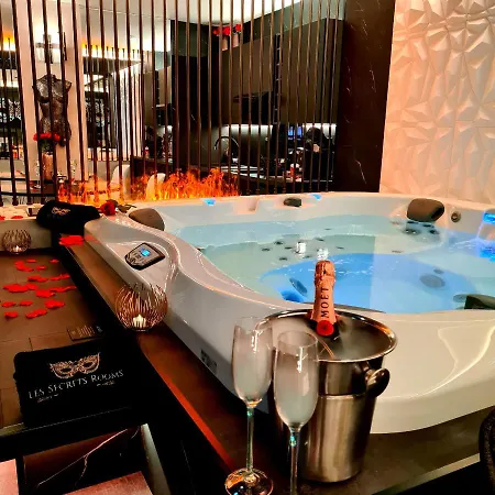 Apartment Les Secrets Rooms, De Luxe Avec Jacuzzi Rivesaltes